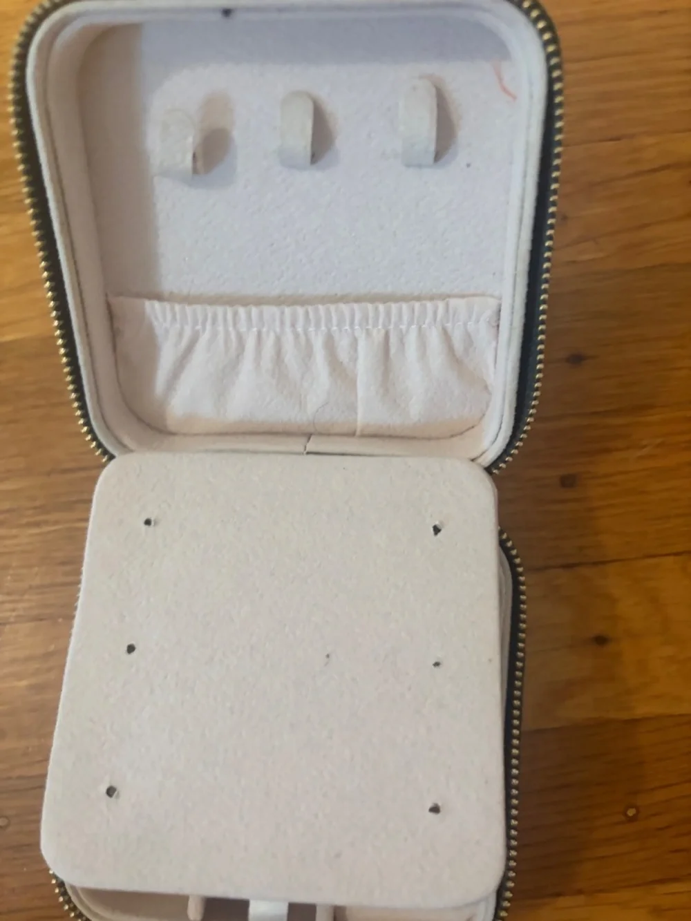 Mini Emerald Green Velvet Travel Jewelry Organizer Case w/ Mirror